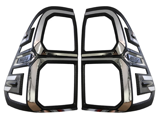 MASCARA FAROS CROMADA CON NEGRO 3D, TRAS. X2 TOYOTA HILUX 2016->