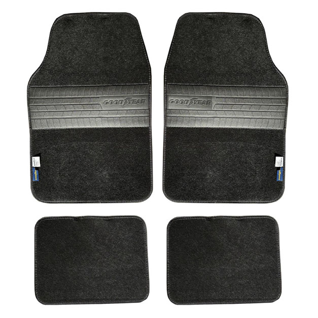 JGO. CUBRE ALFOMBRAS FELPA CON GOMA PISADA NEUMATICO GOODYEAR, PVC, 4 PCS