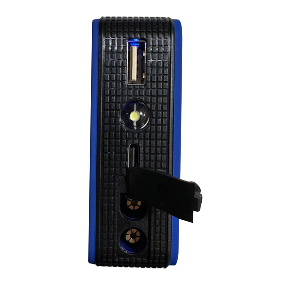 ARRANCADOR PORTATIL GOODYEAR, 8000MA, RECARGABLE. CON ACCESORIOS - 2