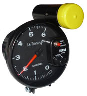 TACOMETRO 127MM PERFORMANCE DIESEL C/CANON FONDO NEGRO CARC NEGRA