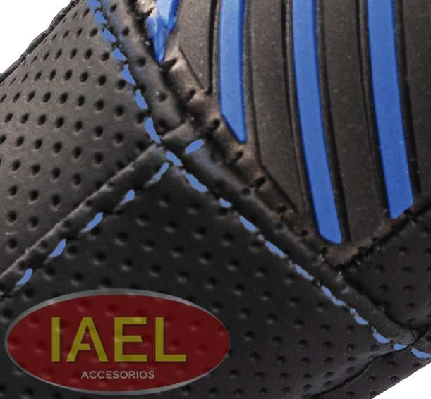 CUBRE VOLANTE 38CM NEGRO CON APLIQUE GOMA LINEAS Y COSTURA AZUL - ORACLE RED BULL RACING - 2